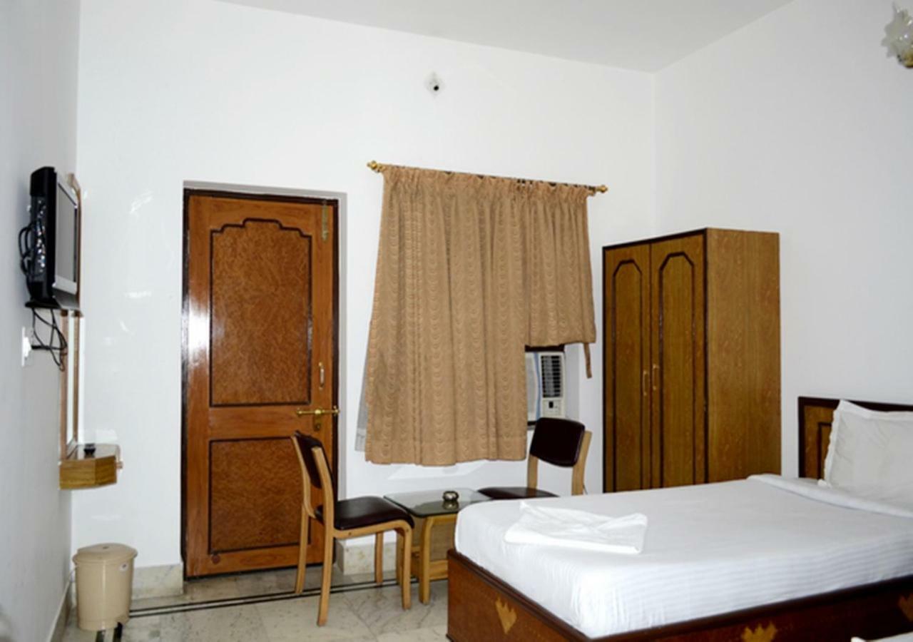 Hotel Tokyo Vihar Bodh Gaya Exterior photo
